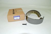 Handbrake Shoes - Cable Type- 93 On (Britpart) LR180756 STC1525 ICW100030 ICW500010
