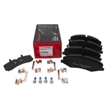 Front Brake Pad Set (Brembo) 614123463 LR016962 LR021253 LR015578 LR032063 LR051626 *See Info*