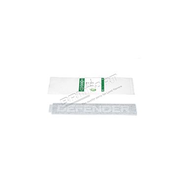 BADGE FRONT &#039;DEFENDER&#039; BTR1045
