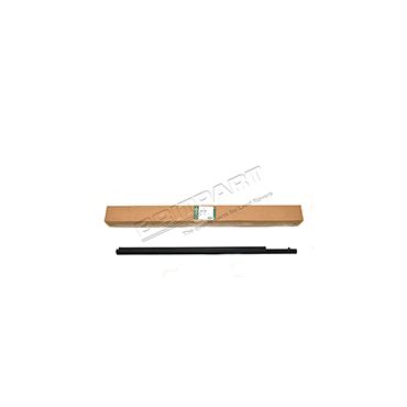 Weather Seal Rear RH RRS 05-12 (Genuine) LR044768 CGE000880
