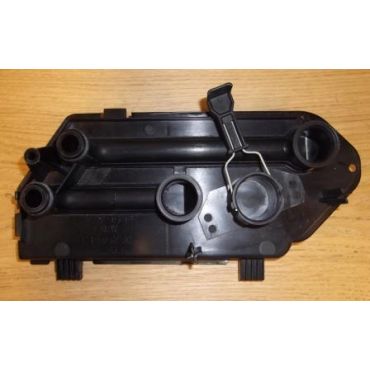 Thermostat Oil Cooler Mounting Plate (Genuine) PCU000140LR