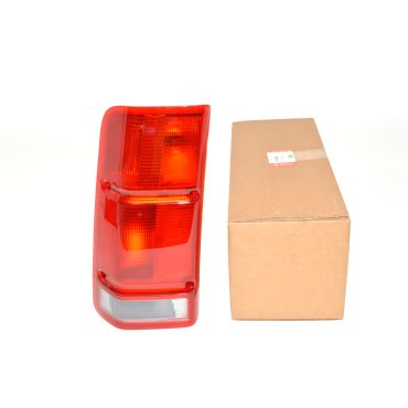 Rear Lamp LH (YA274083 To 1A294131) XFB000050