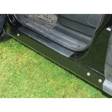 Rock Sliders  Pair / Black finish  Discovery 3/4  DA7534B