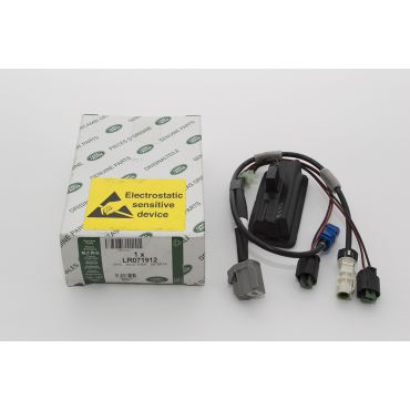 Tailgate handle release Switch Discovery 4 >DA999999 With Surround View Camera (Genuine) LR015459 LR043266 LR071912