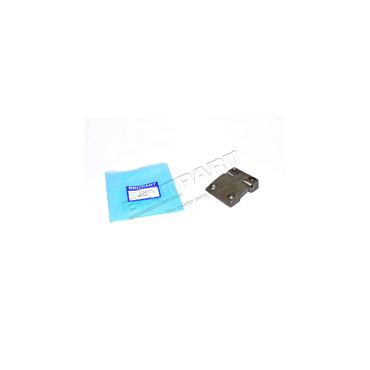 Door Hinge RH S3 &amp; 90/110 83-98 (Britpart) MXC8282