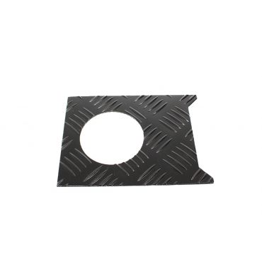 FUEL FILLER SURROUND CHEQUER PLATE - BLACK - PRE-TD5 TF8215 FF-TDI/B