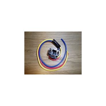 Headlight Plug 3-Pin SH28